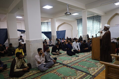 تصاویر / تریبون آزاد طلاب  مدرسه علمیه النبی (ص)  بندرعباس