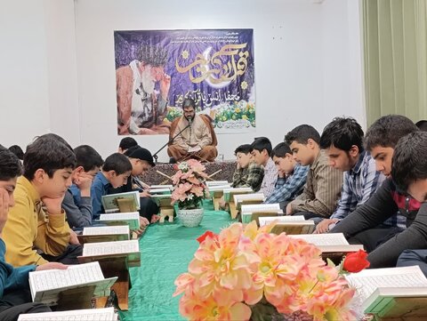 تصاویر/ محفل هفتگی قرآن کریم در مدارس علمیه کرمان