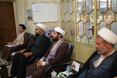 تصاویر| بازدید مدیر حوزه علمیه فارس از مدرسه علمیه مصلی شیراز