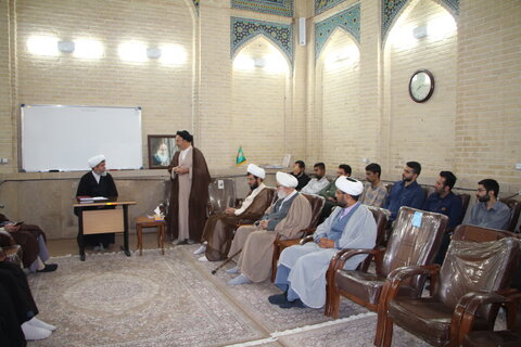 تصاویر| بازدید مدیر حوزه علمیه فارس از مدرسه علمیه مصلی شیراز