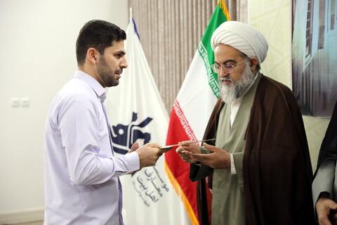 تصاویر/آیین افتتاحیه یازدهمین سال آموزشی مرکز تخصصی معارف اهل‌بیت علیهم‌السلام