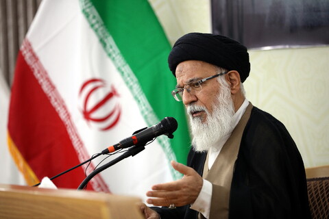 تصاویر/آیین افتتاحیه یازدهمین سال آموزشی مرکز تخصصی معارف اهل‌بیت علیهم‌السلام