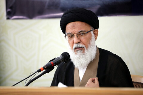 تصاویر/آیین افتتاحیه یازدهمین سال آموزشی مرکز تخصصی معارف اهل‌بیت علیهم‌السلام