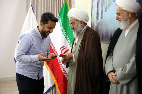 تصاویر/آیین افتتاحیه یازدهمین سال آموزشی مرکز تخصصی معارف اهل‌بیت علیهم‌السلام