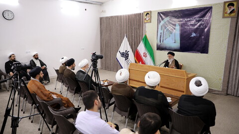 تصاویر/آیین افتتاحیه یازدهمین سال آموزشی مرکز تخصصی معارف اهل‌بیت علیهم‌السلام