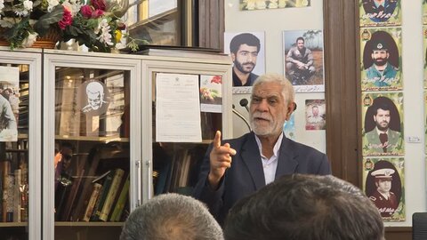 تصاویر/ تجدید میثاق طلاب مدرسه علمیه ابراهیمیه کرمان با شهدا