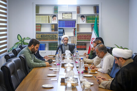 تصاویر / دیدار اعضای شورای شهر قزوین با امام جمعه قزوین