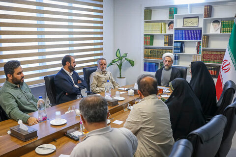 تصاویر / دیدار اعضای شورای شهر قزوین با امام جمعه قزوین