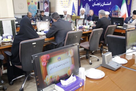 تصاویر/ جلسه شورای امر به معروف و نهی از منکر  کمیته امداد امام خمینی ره استان زنجان