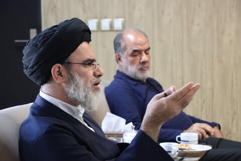 تصاویر/ دیدار اعضای شورای انجمن های اسلامی کارخانجات آذربایجان شرقی با مدیرکل تبلیغات اسلامی استان  آذربایجان شرقی