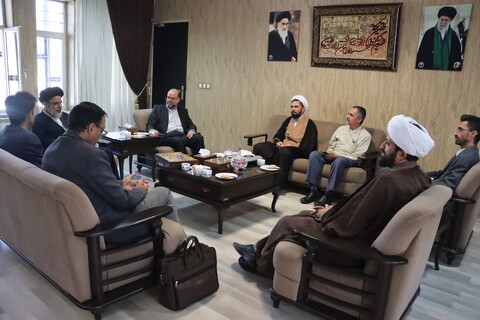 تصاویر / دیدار هیات امنای مجمع کانون های فرهنگی تبلیغی آذربایجان شرقی با  مدیرکل تبلیغات اسلامی استان