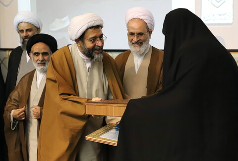 تصاویر/ آیین تکریم و معارفه مدیر حوزه‌های علمیه خواهران