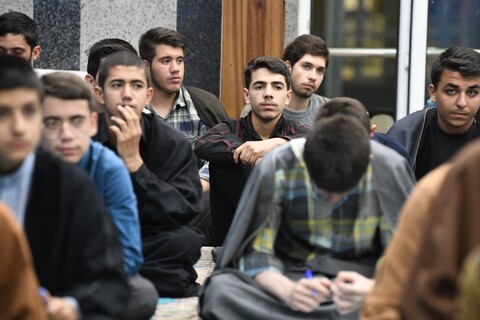 جلسه اخلاق طلاب مدرسه علمیه امام خامنه‌ای ارومیه
