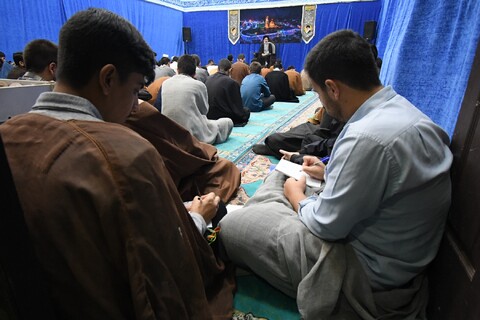 جلسه اخلاق طلاب مدرسه علمیه امام خامنه‌ای ارومیه
