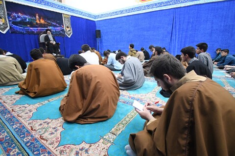 جلسه اخلاق طلاب مدرسه علمیه امام خامنه‌ای ارومیه
