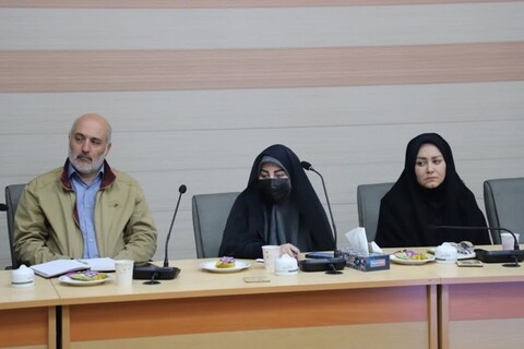 عکس | امضای تفاهم‌نامه توسعه فرهنگ نماز در مدارس آذربایجان‌شرقی