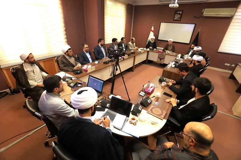 بازدید سید محمدامین آقامیری، دبیر شورای عالی فضای مجازی کشور از مرکز ملی پاسخگویی به سؤالات دینی