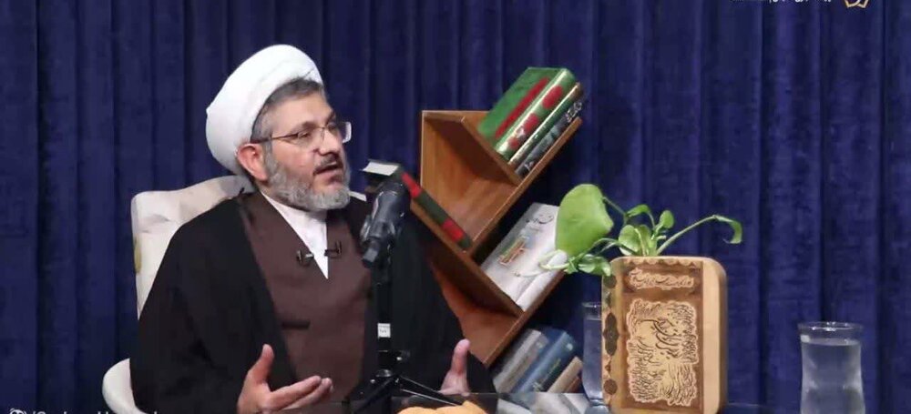 تفاوت نگاه عالم و جاهل