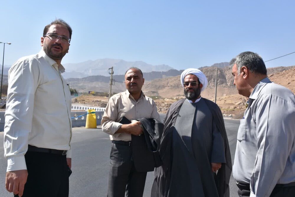 بازدید امام جمعه بخش نیاسر از پروژه‌های شهری+عکس