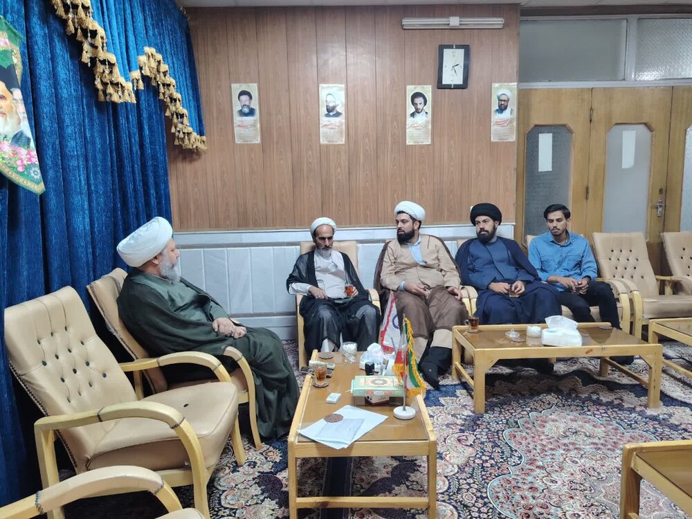 لزوم کادرسازی و حضور پررنگ دانش آموزان و جوانان در عرصه های مختلف