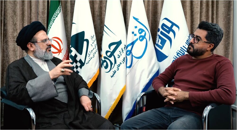 فیلم | تشریح فعالیت‌های هیئت حوزوی اعزامی به مراسم سالگرد شهادت سید حسن نصرالله در لبنان