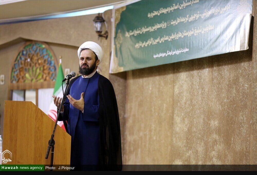 جمکران میں "کریمہ اہل بیتؑ" تعلیمی و تربیتی کورس کا آغاز، نظام تعلیم و تربیت میں نیا انقلاب