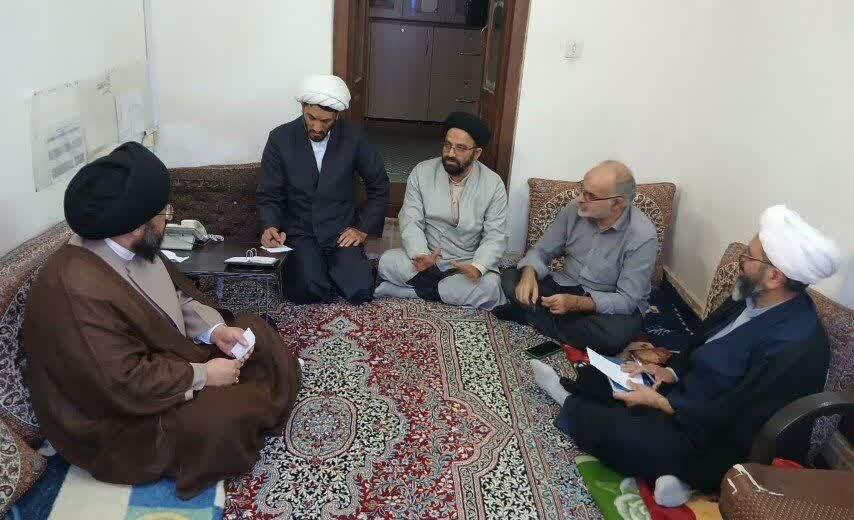 بازدید معاون و کارشناس آموزش حوزه علمیه استان یزد از مدرسه علمیه خان