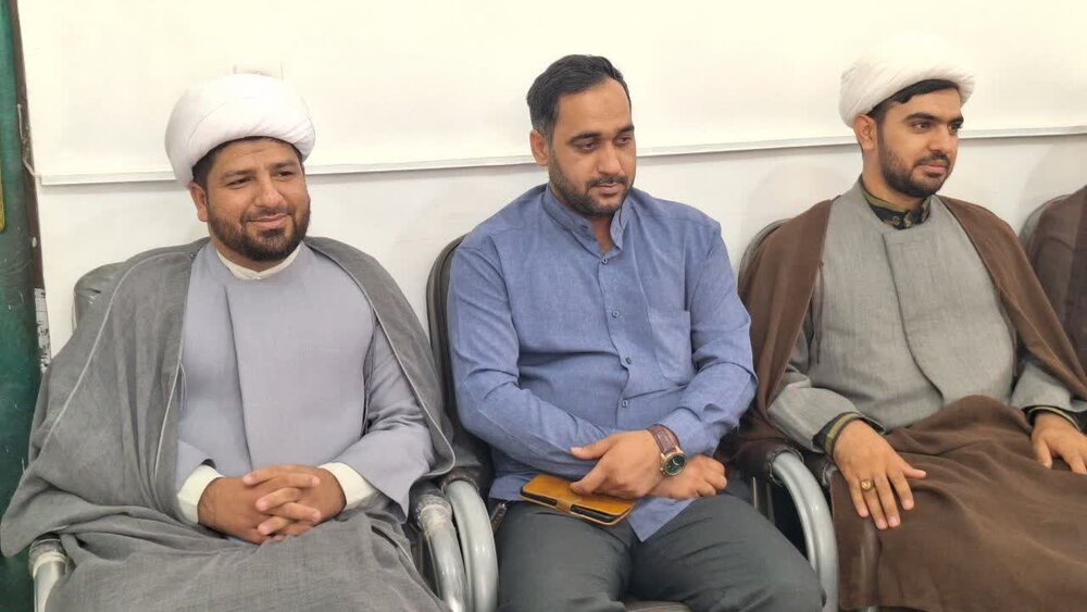 تصاویر/ دیدار مسئولان دینی و فرهنگی شهرستان رودبار جنوب با نماینده ولی فقیه سپاه این شهرستان