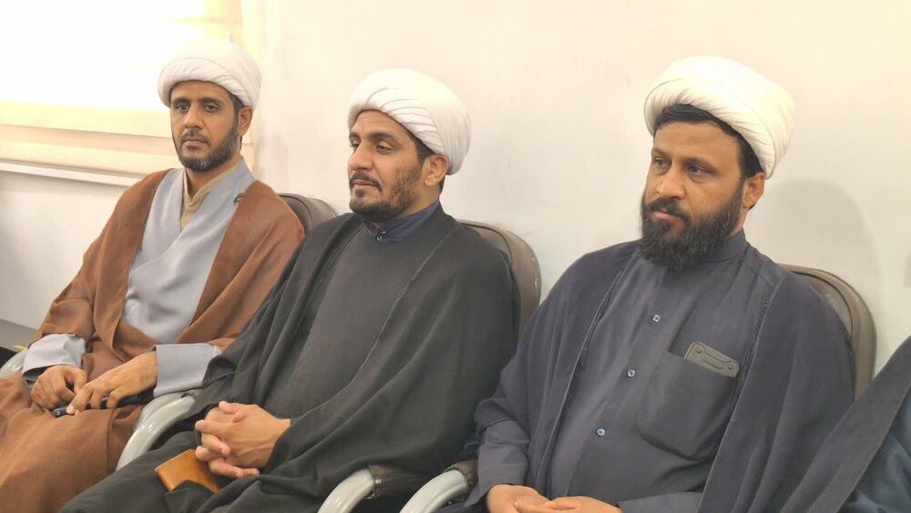 تصاویر/ دیدار مسئولان دینی و فرهنگی شهرستان رودبار جنوب با نماینده ولی فقیه سپاه این شهرستان