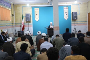 تصاویر/ برگزاری کلاس اخلاق در مدرسه علمیه حضرت صاحب الزمان شهر ایلام