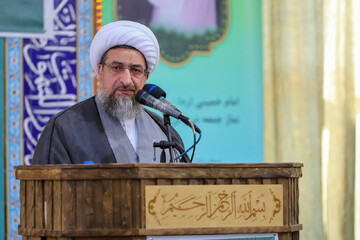 با تقویت فرهنگ ازدواج آسان و گسترش محبت در خانواده‌ها، از بروز آسیب‌های اجتماعی پیشگیری شود