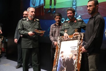 تصاویر/ تقدیر از تیم‌های کشتی آزاد و فرنگی توسط سپاه محمد رسول‌الله(ص)