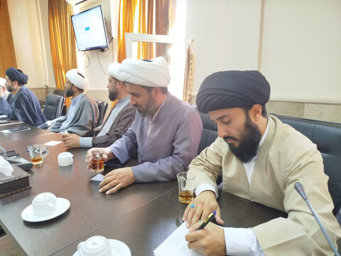 تصاویر / جلسه شورای تهذیب استان با حضور مدیر حوزه علمیه قزوین
