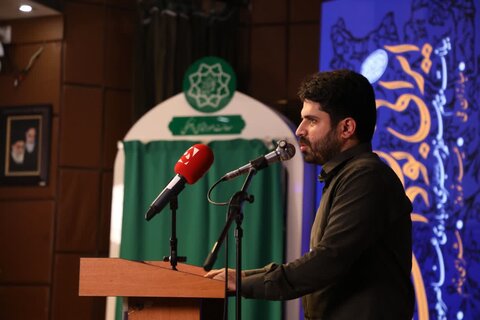 تصاویر/ آیین رونمایی از کتاب «ایرانی بودن افتخار دارد»