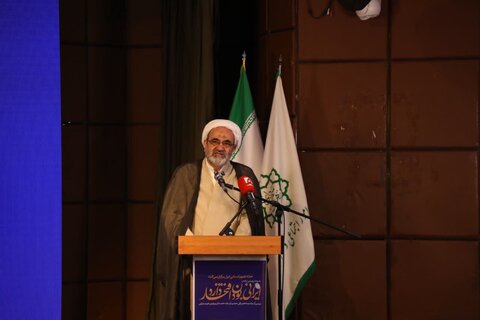 تصاویر/ آیین رونمایی از کتاب «ایرانی بودن افتخار دارد»