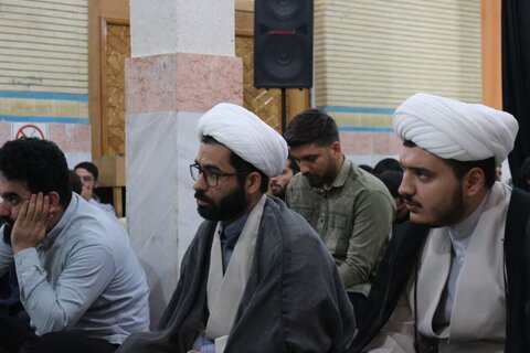 تصاویر/ برگزاری کلاس اخلاق در مدرسه علمیه حضرت صاحب الزمان شهر ایلام