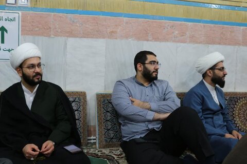 تصاویر/ برگزاری کلاس اخلاق در مدرسه علمیه حضرت صاحب الزمان شهر ایلام