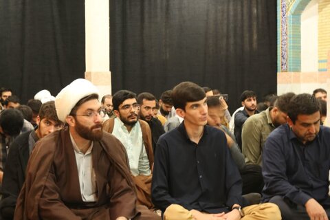 تصاویر/ برگزاری کلاس اخلاق در مدرسه علمیه حضرت صاحب الزمان شهر ایلام