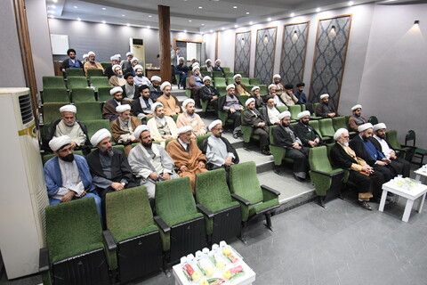 تصاویر/ نشست تبیینی توجیهی ائمه جماعات دستگاه های اجرایی آذربایجان غربی