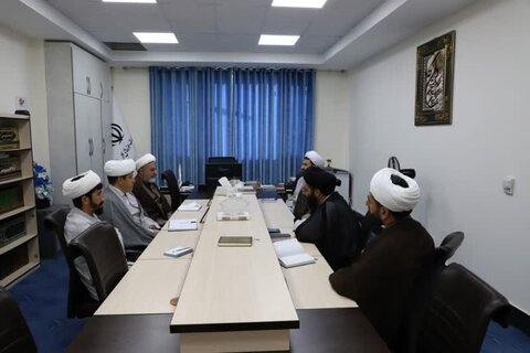 تصاویر/ جلسه شورای نهادهای عالی حوزوی کردستان