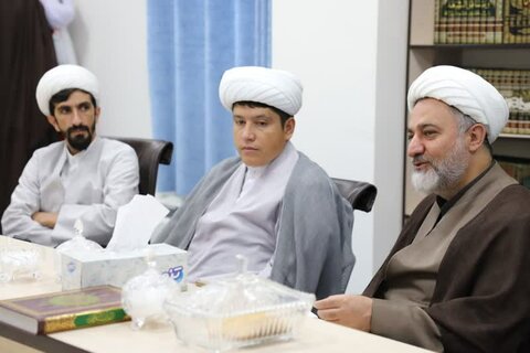 تصاویر/ جلسه شورای نهادهای عالی حوزوی کردستان