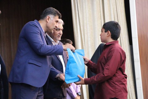 تصاویر/ آيين افتتاحيه سی و چهارمین دوره «درس‌هايي از قرآن» کشور به میزبانی استان سمنان