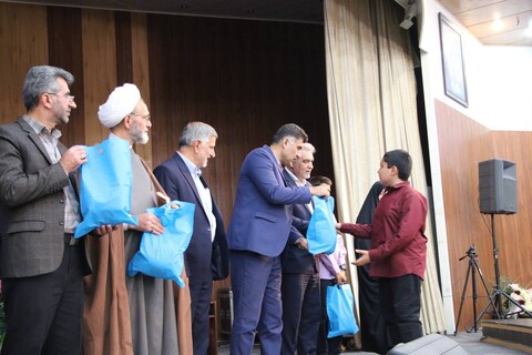 تصاویر/ آيين افتتاحيه سی و چهارمین دوره «درس‌هايي از قرآن» کشور به میزبانی استان سمنان