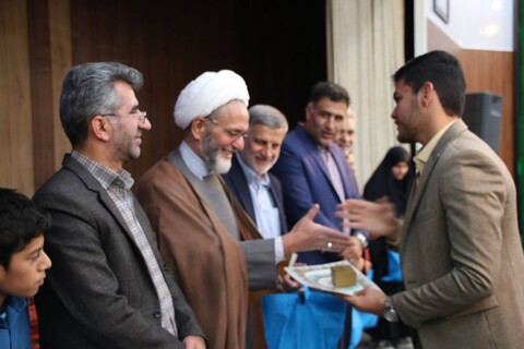 تصاویر/ آيين افتتاحيه سی و چهارمین دوره «درس‌هايي از قرآن» کشور به میزبانی استان سمنان