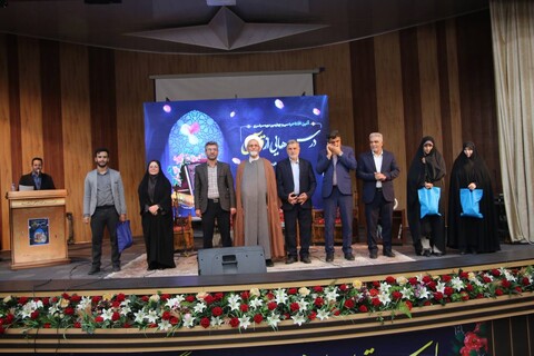 تصاویر/ آيين افتتاحيه سی و چهارمین دوره «درس‌هايي از قرآن» کشور به میزبانی استان سمنان