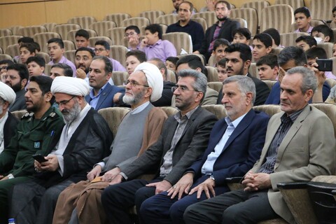 تصاویر/ آيين افتتاحيه سی و چهارمین دوره «درس‌هايي از قرآن» کشور به میزبانی استان سمنان