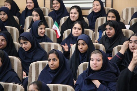 تصاویر/ آيين افتتاحيه سی و چهارمین دوره «درس‌هايي از قرآن» کشور به میزبانی استان سمنان