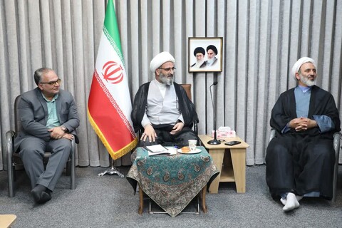 تصاویر/ جلسه ستاد هماهنگی بزرگداشت یوم‌الله ۱۳ آبان سمنان