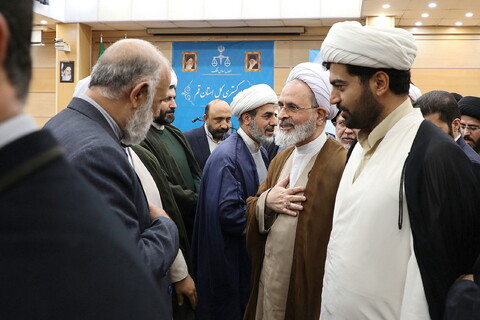 تصاویر/ بازدید آیت الله اعرافی از دادگستری کل استان قم