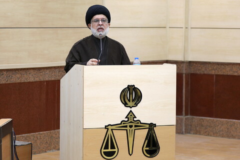 تصاویر/ بازدید آیت الله اعرافی از دادگستری کل استان قم